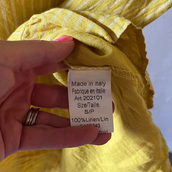 Linen Top - Picture 5 of 5